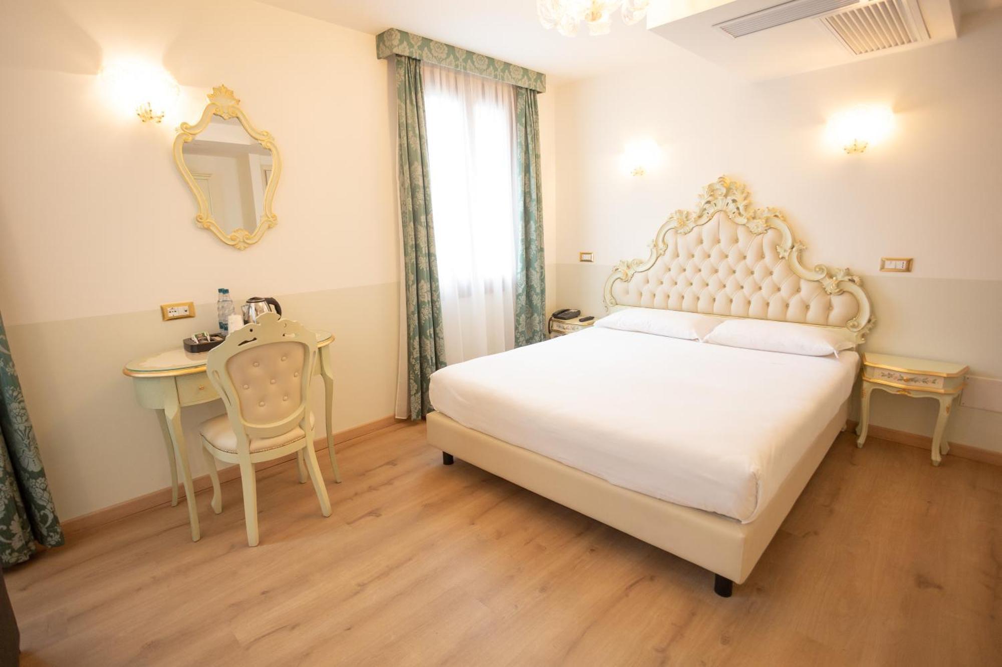 Duomo Boutique Hotel Chioggia Buitenkant foto