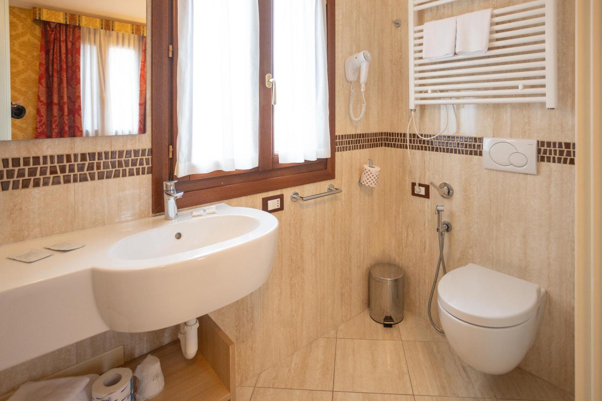 Duomo Boutique Hotel Chioggia Buitenkant foto